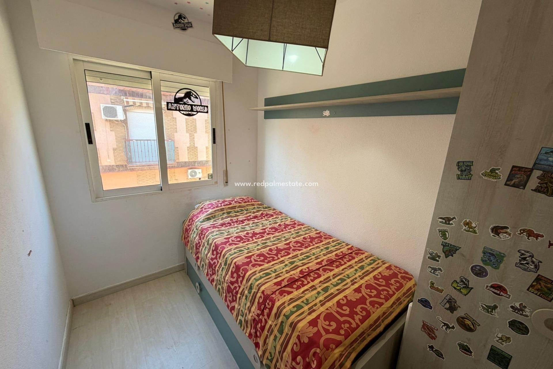 Reventa - Apartmentos -
Lo Pagan - Villananitos