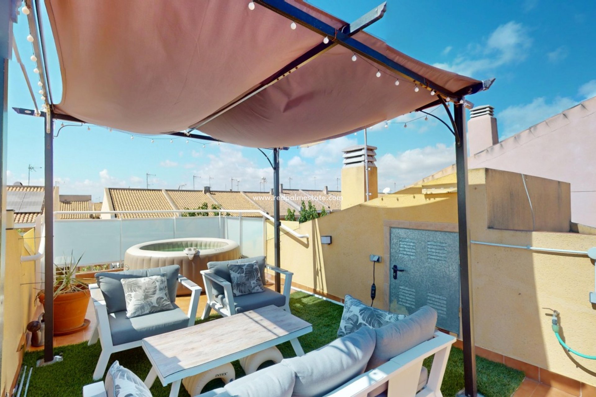 Reventa - Apartmentos -
Los Alczares - Costa Calida