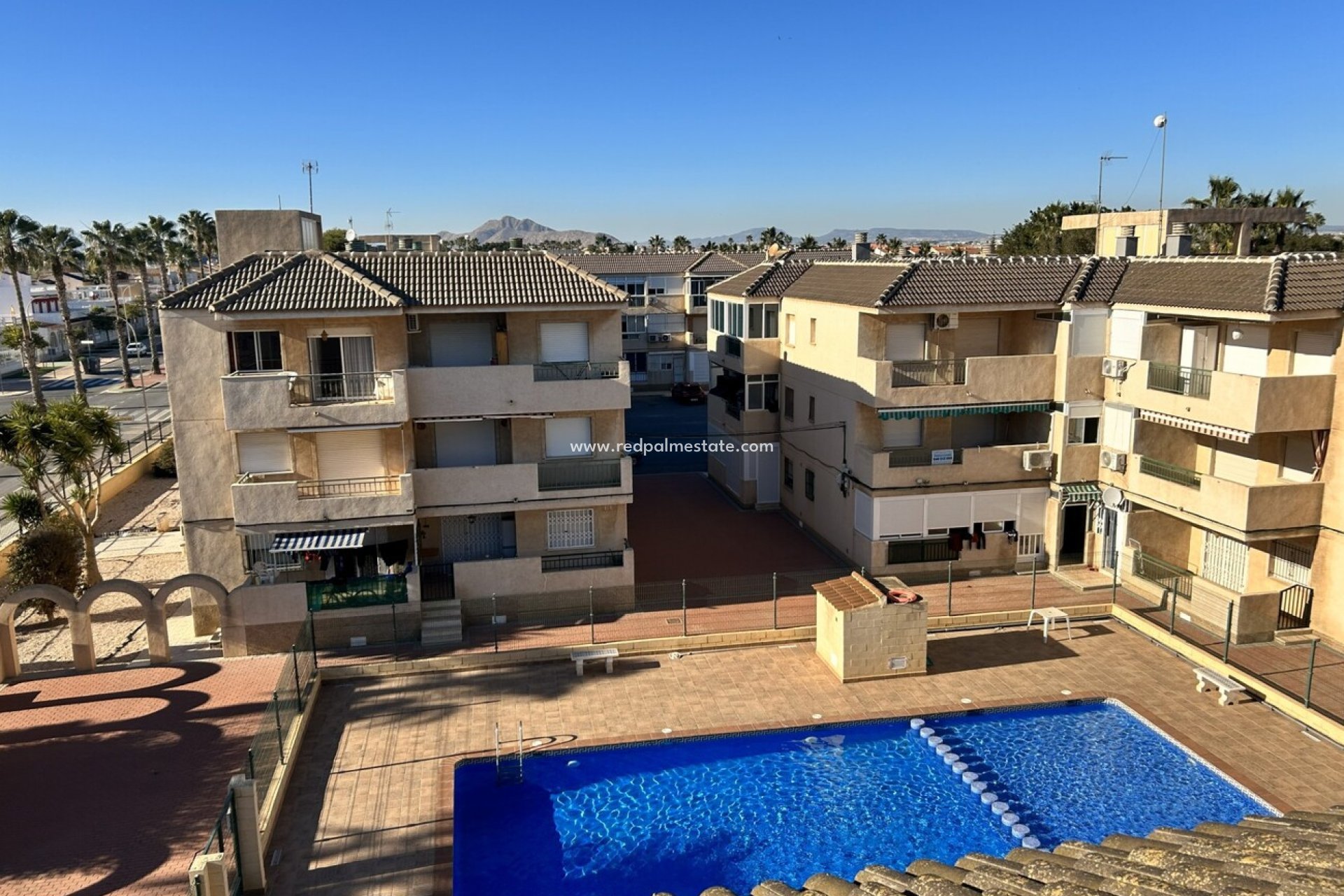 Reventa - Apartmentos -
Los Alczares - Los Alcazares
