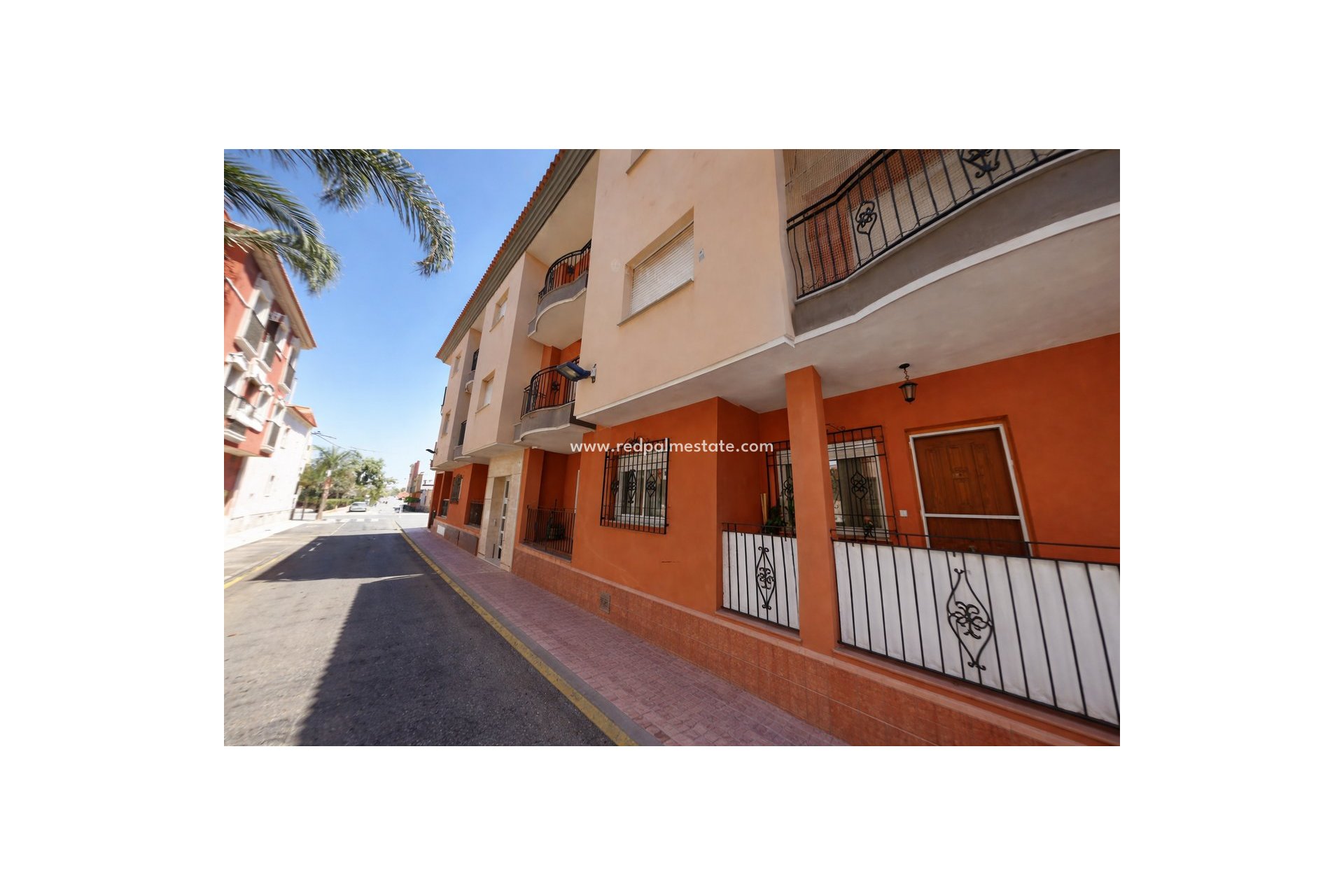 Reventa - Apartmentos -
Los Alczares - Los Alcazares