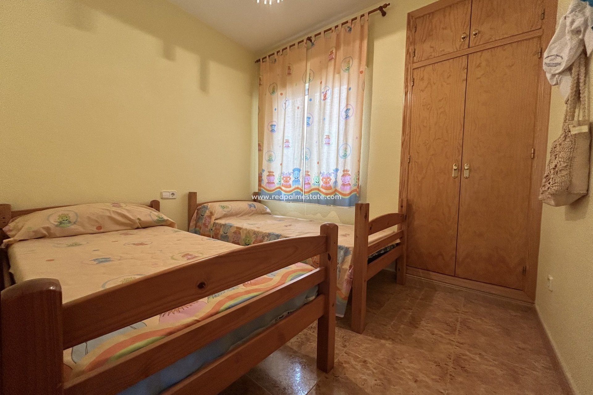 Reventa - Apartmentos -
Los Alczares - Los Alcazares