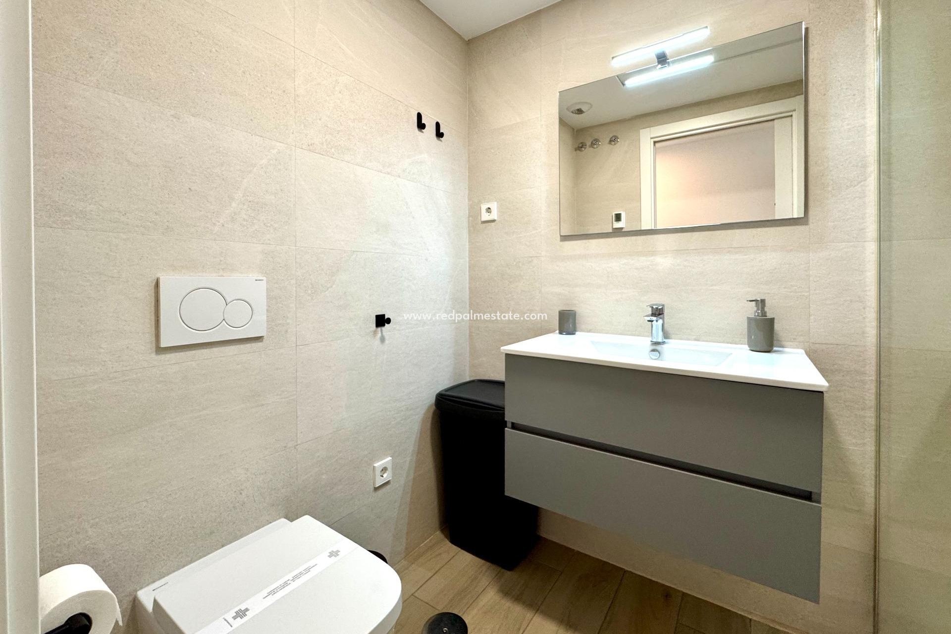 Reventa - Apartmentos -
Los Alczares - Santa Rosalia