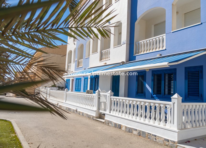 Reventa - Apartmentos -
Mil Palmeras - Beach