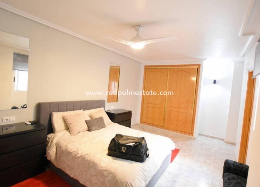 Reventa - Apartmentos -
Montesinos - Los Montesinos