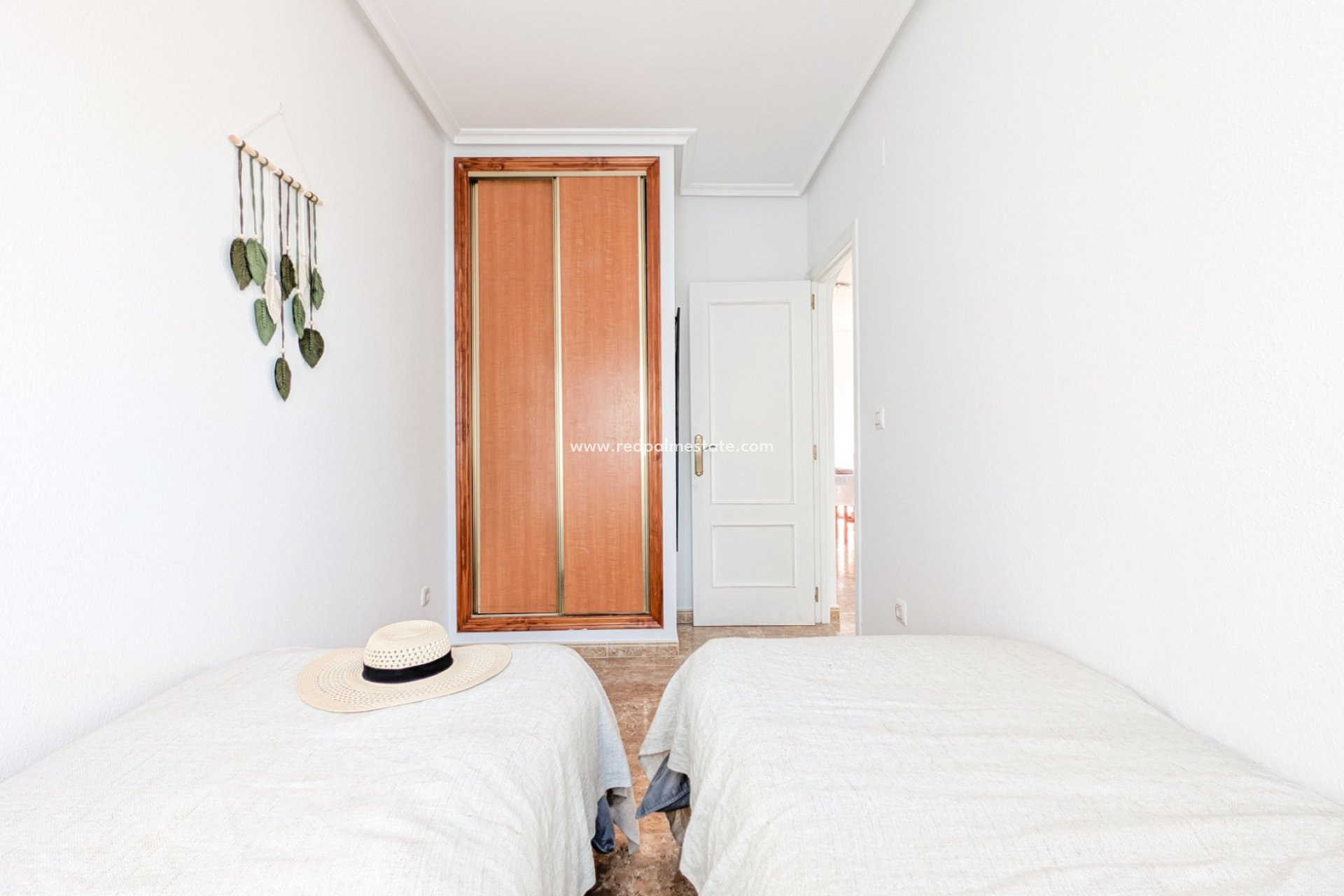 Reventa - Apartmentos -
Orihuela Costa - Cabo Roig