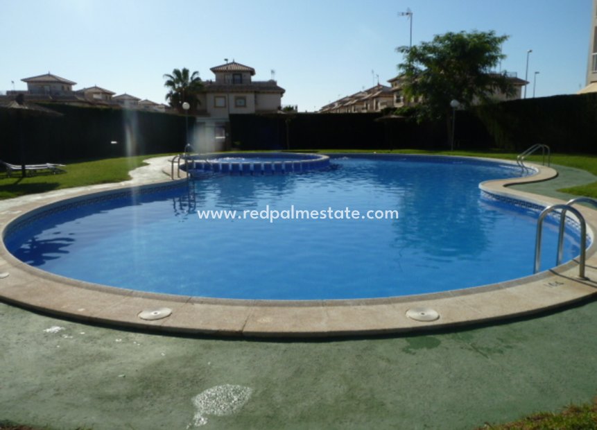 Reventa - Apartmentos -
Orihuela Costa - Cabo Roig