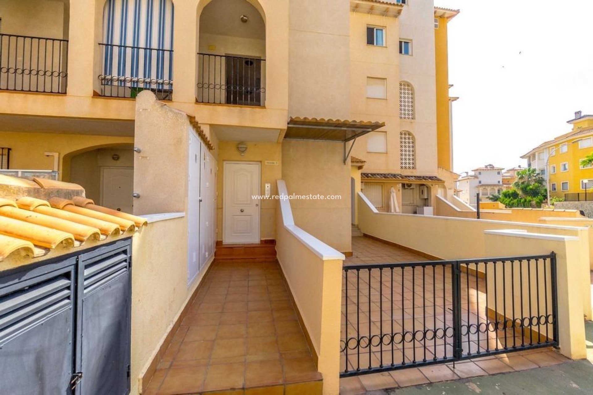 Reventa - Apartmentos -
Orihuela Costa - Campoamor
