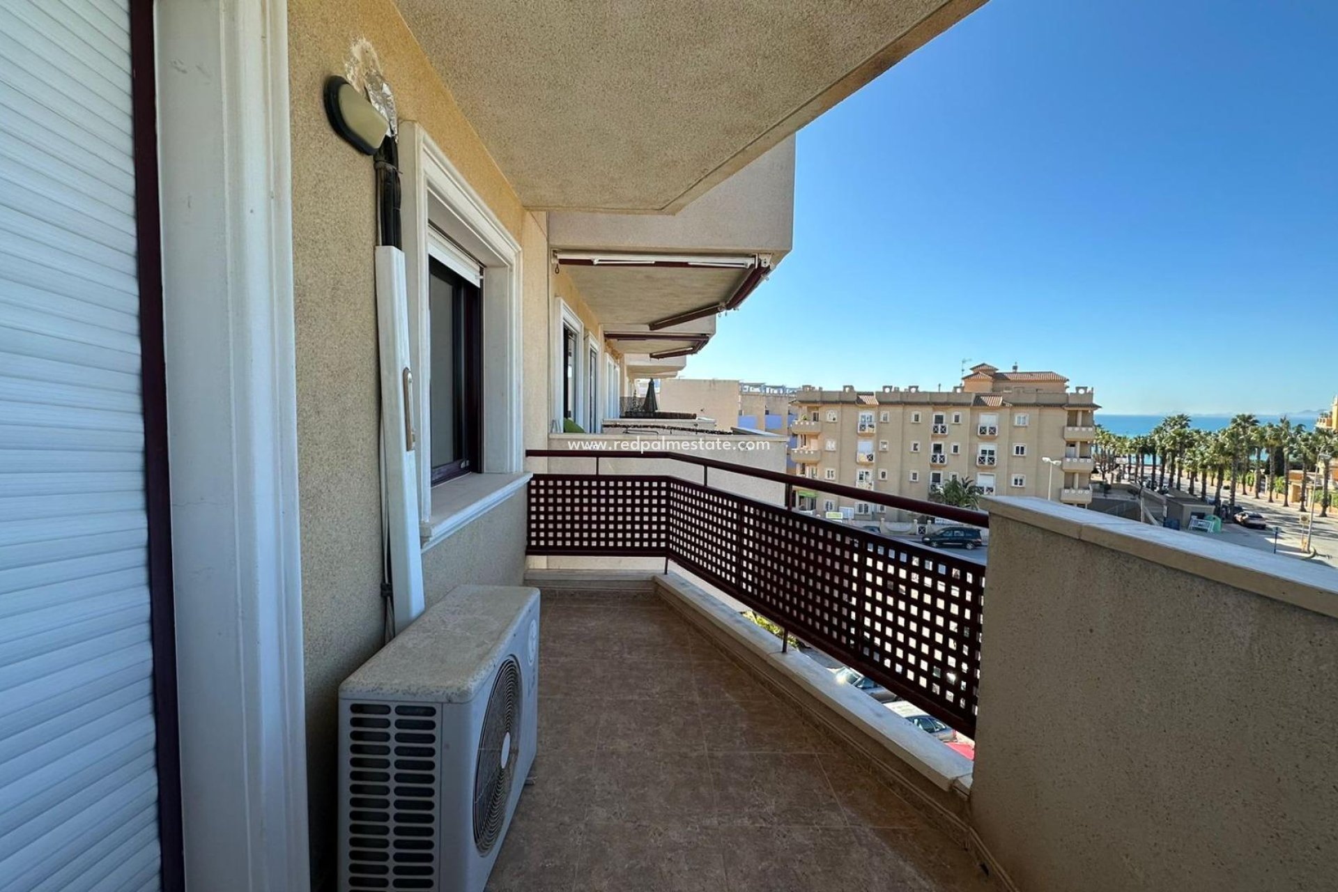 Reventa - Apartmentos -
Orihuela Costa - Campoamor