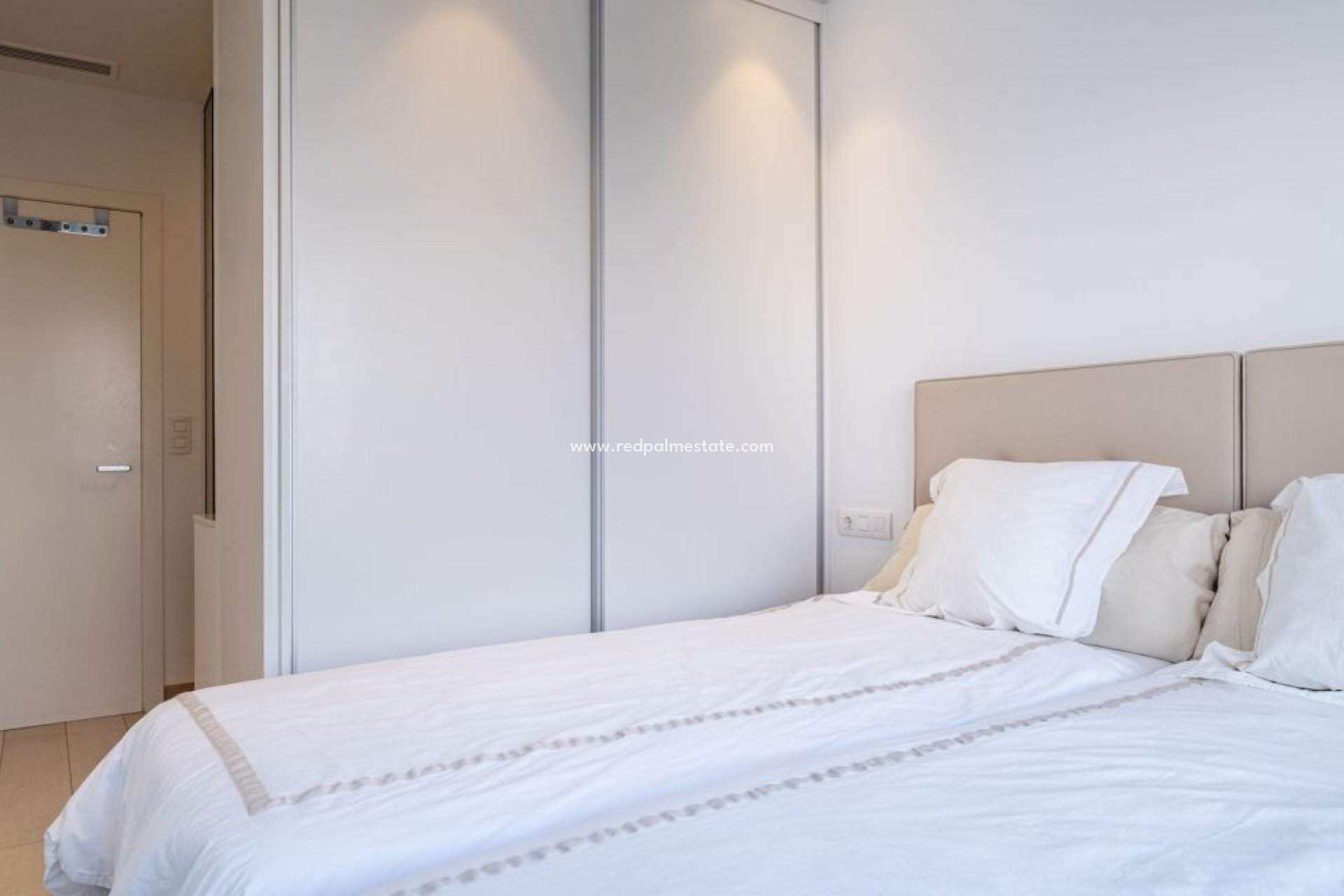 Reventa - Apartmentos -
Orihuela Costa - Costa Blanca