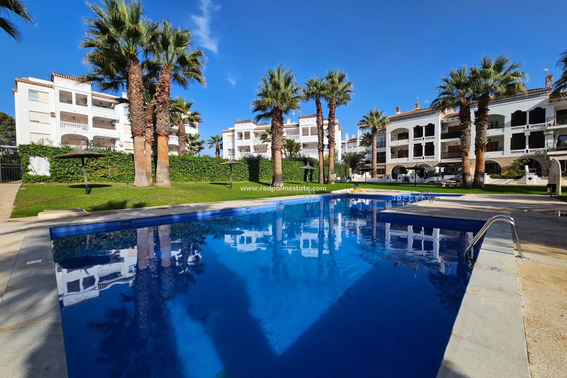 Reventa - Apartmentos -
Orihuela Costa - Costa Blanca