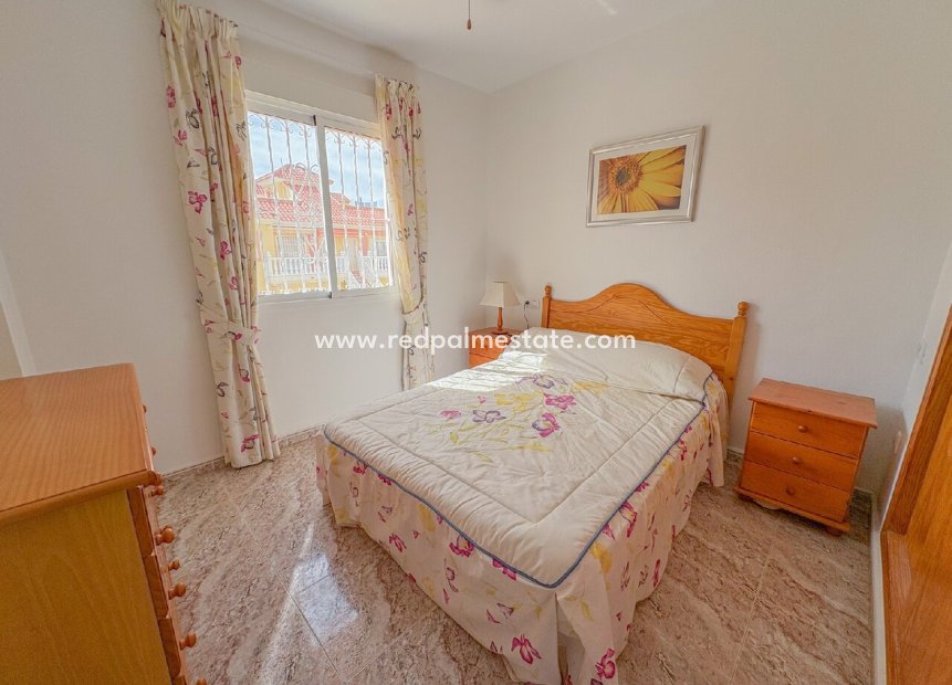Reventa - Apartmentos -
Orihuela Costa - Costa Blanca