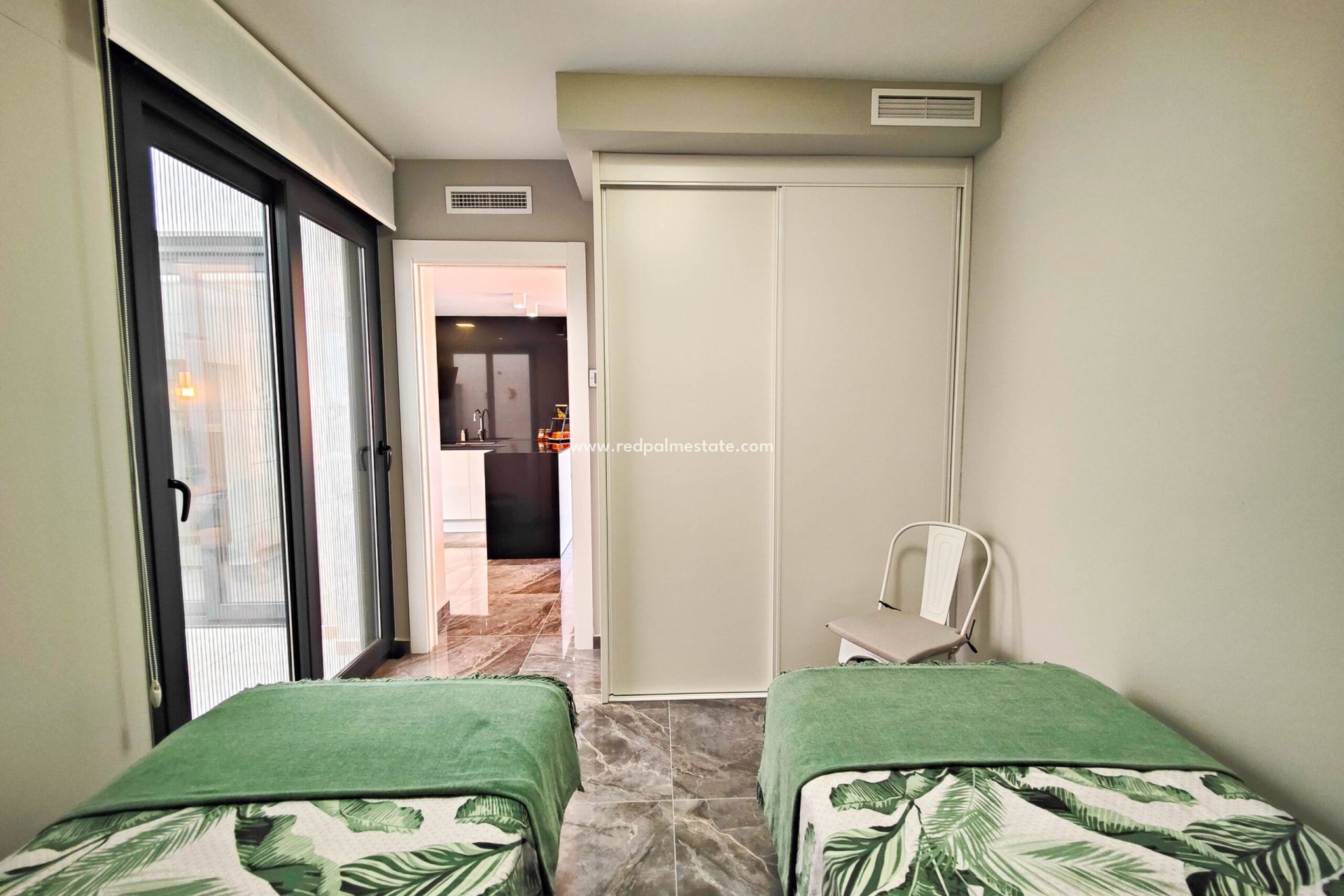 Reventa - Apartmentos -
Orihuela Costa - Costa Blanca