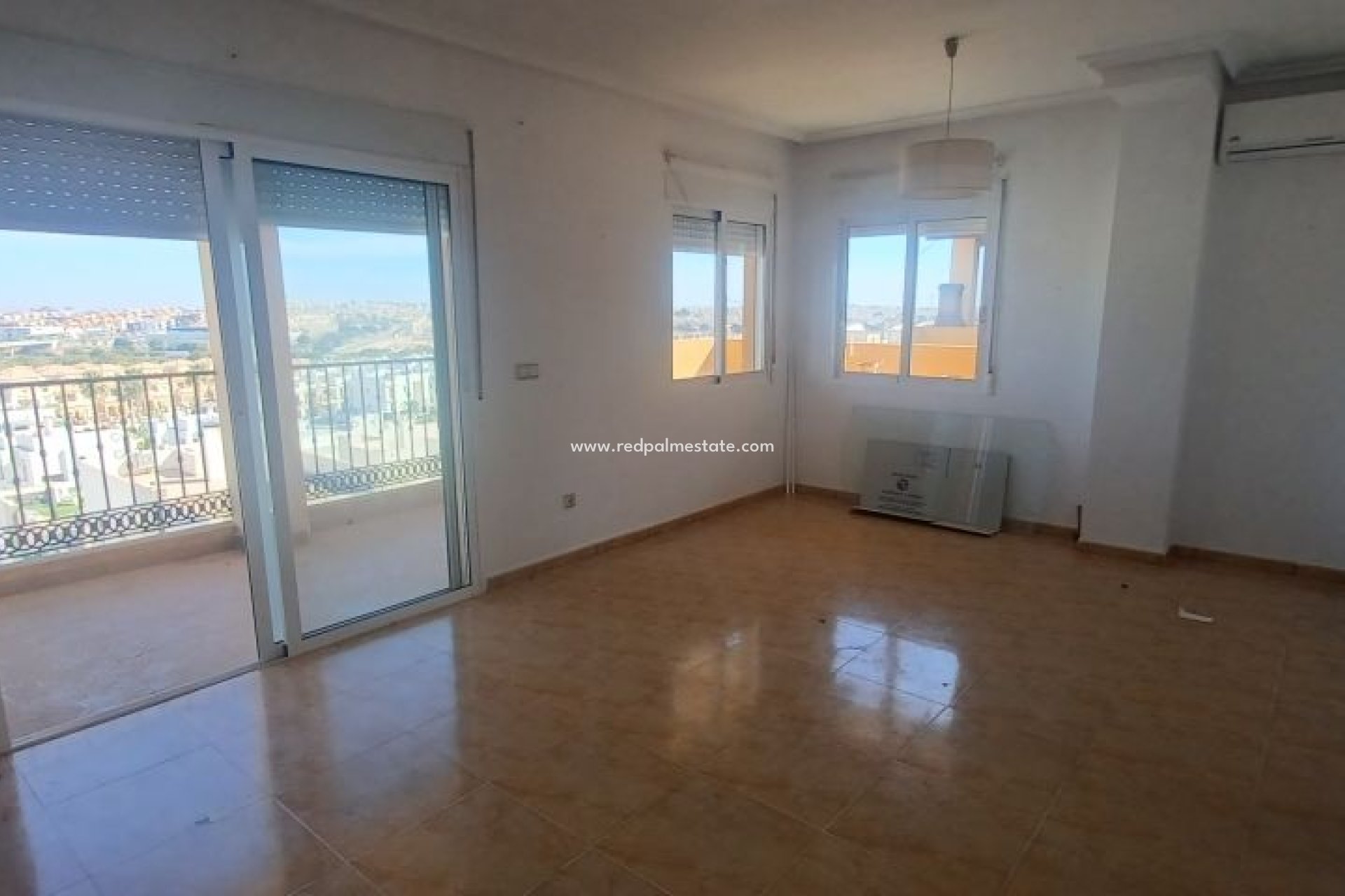 Reventa - Apartmentos -
Orihuela Costa - Costa Blanca