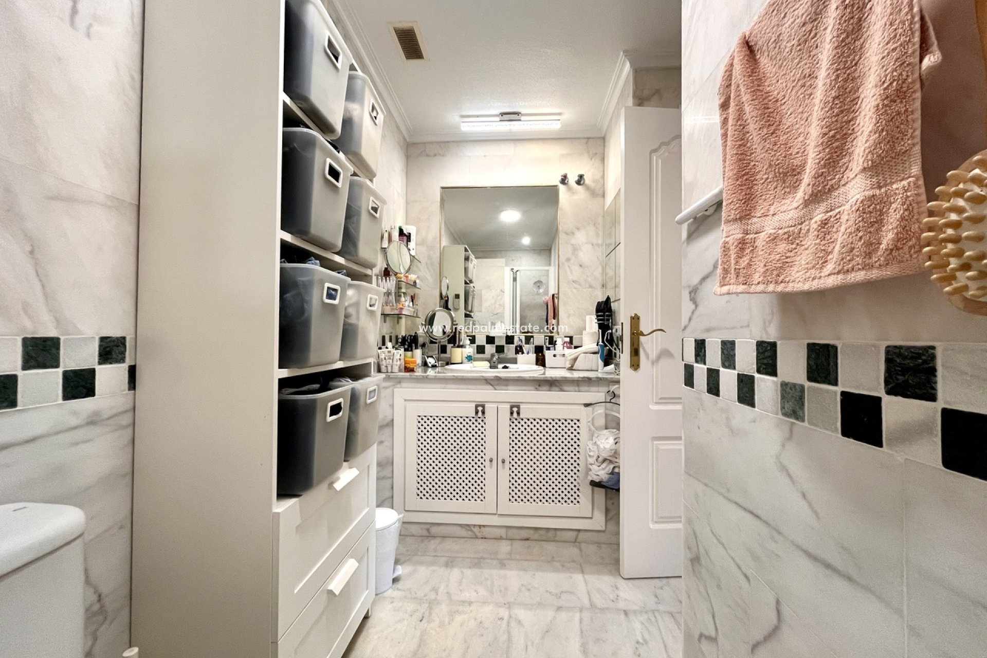 Reventa - Apartmentos -
Orihuela Costa - Costa Blanca