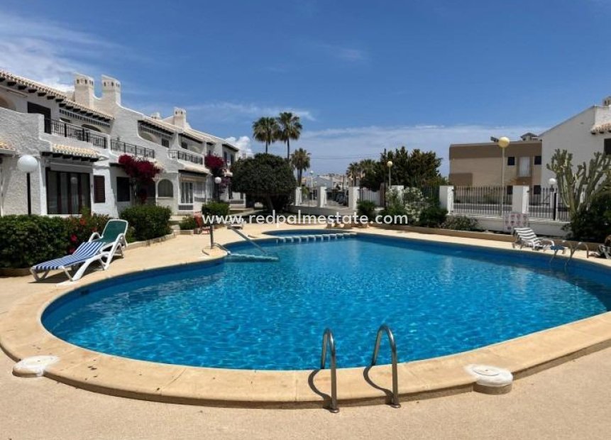 Reventa - Apartmentos -
Orihuela Costa - Costa blanca