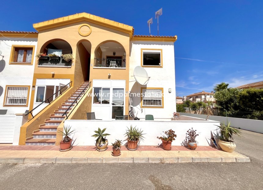 Reventa - Apartmentos -
Orihuela Costa - Costa Blanca