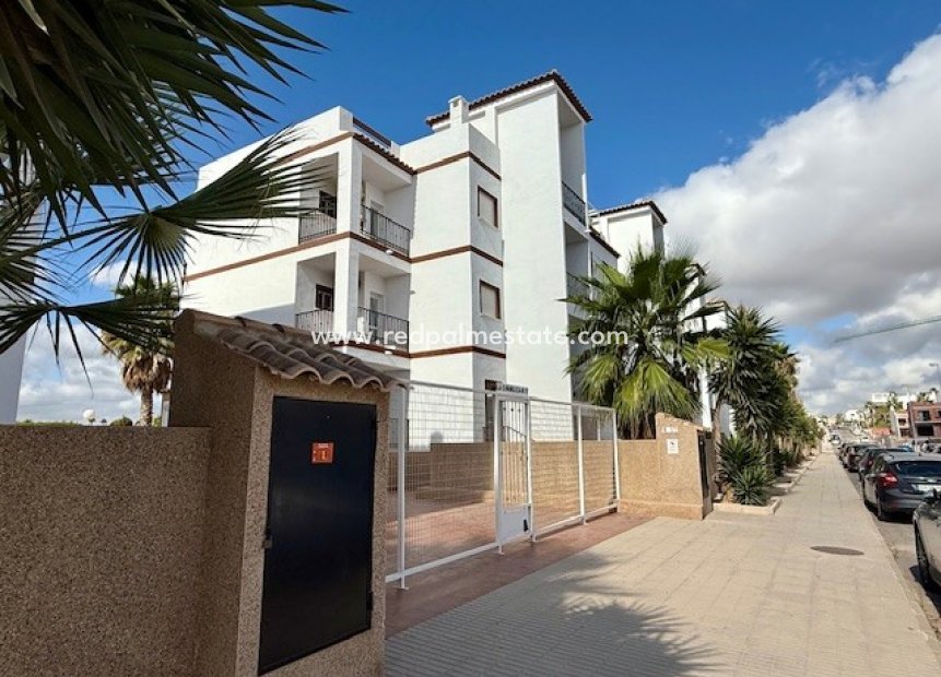 Reventa - Apartmentos -
Orihuela Costa - Costa Blanca