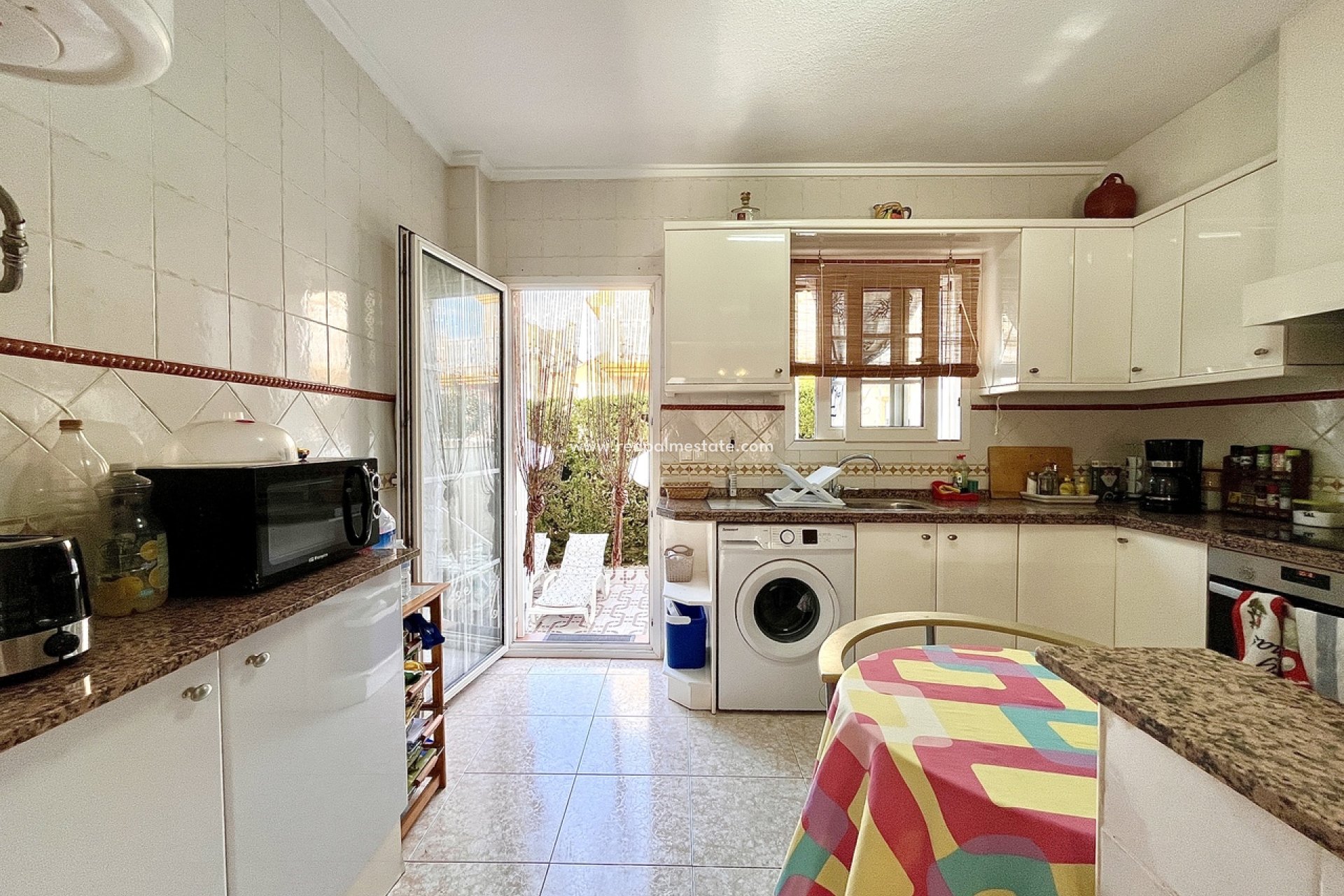 Reventa - Apartmentos -
Orihuela Costa - Costa Blanca