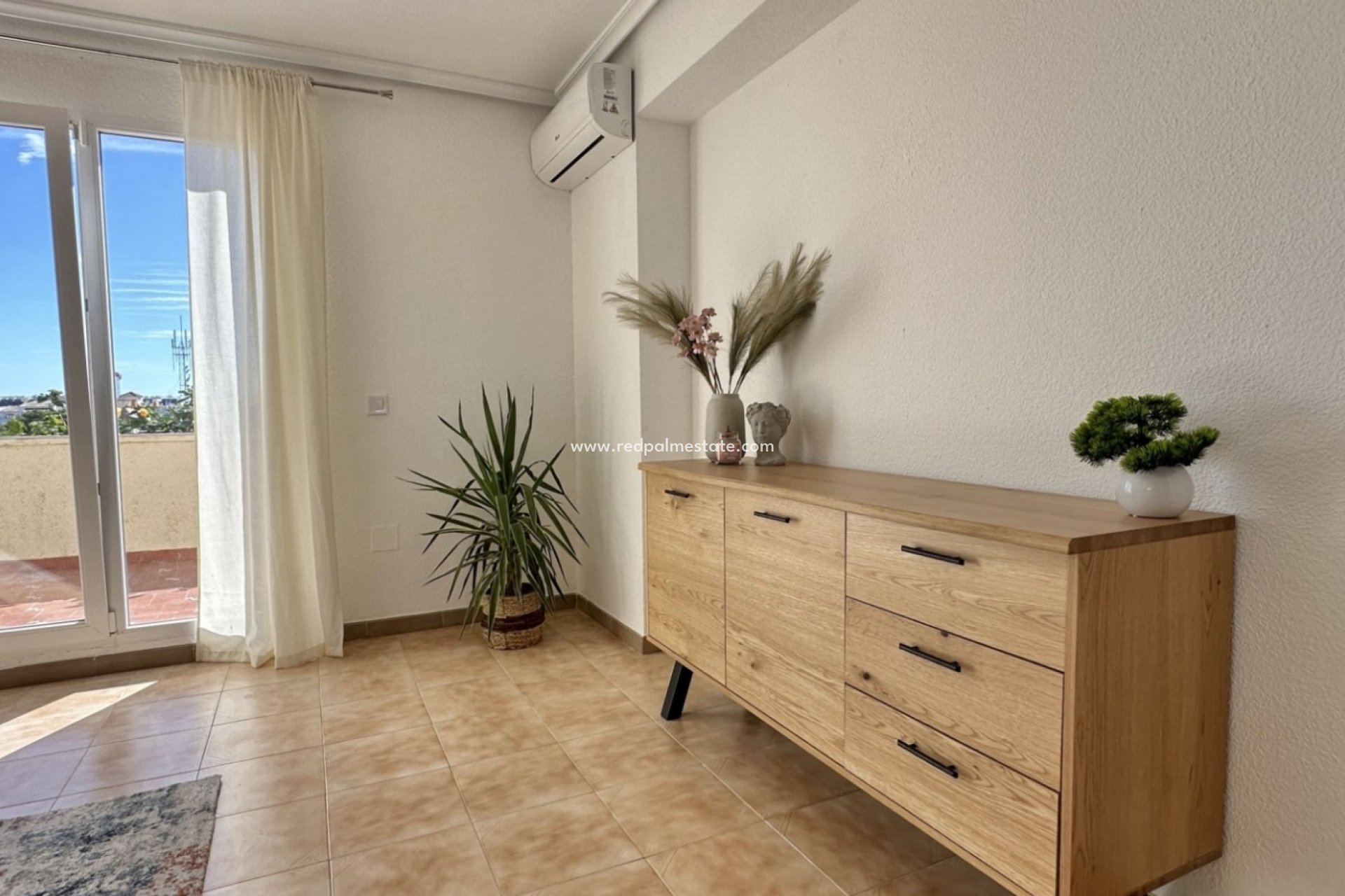 Reventa - Apartmentos -
Orihuela Costa - Costa Blanca