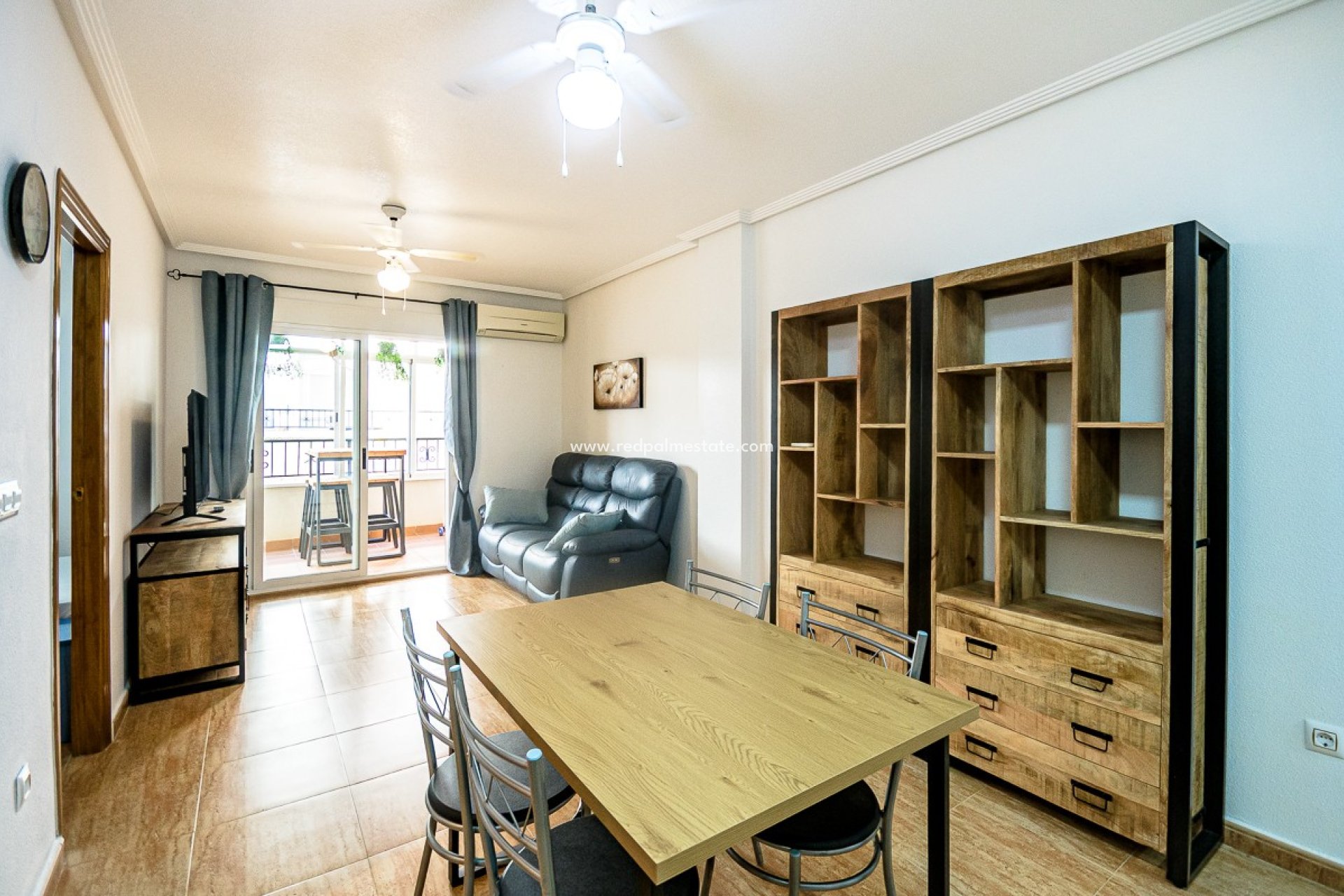 Reventa - Apartmentos -
Orihuela Costa - Costa Blanca