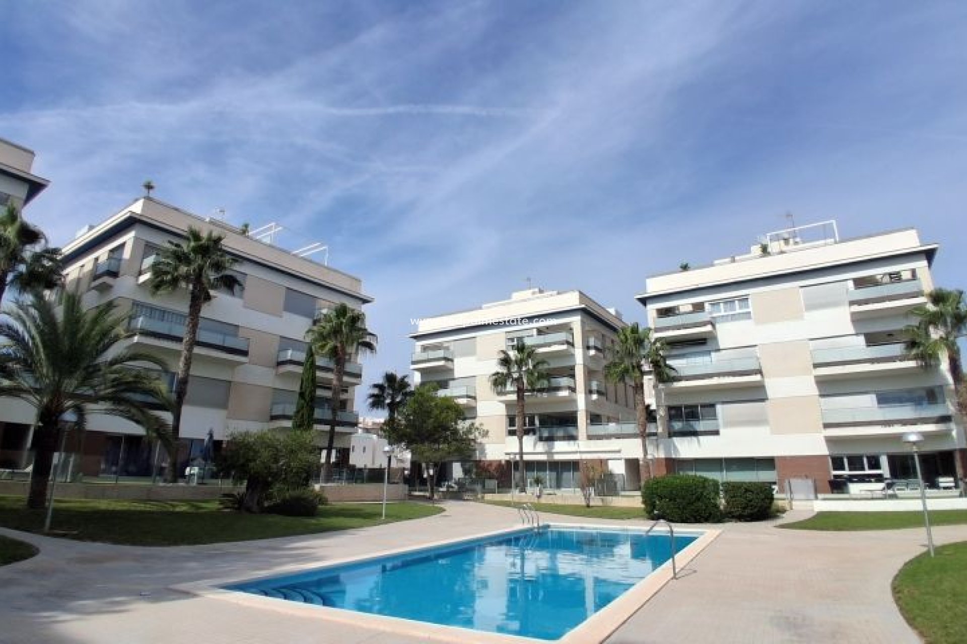 Reventa - Apartmentos -
Orihuela Costa - Costa Blanca