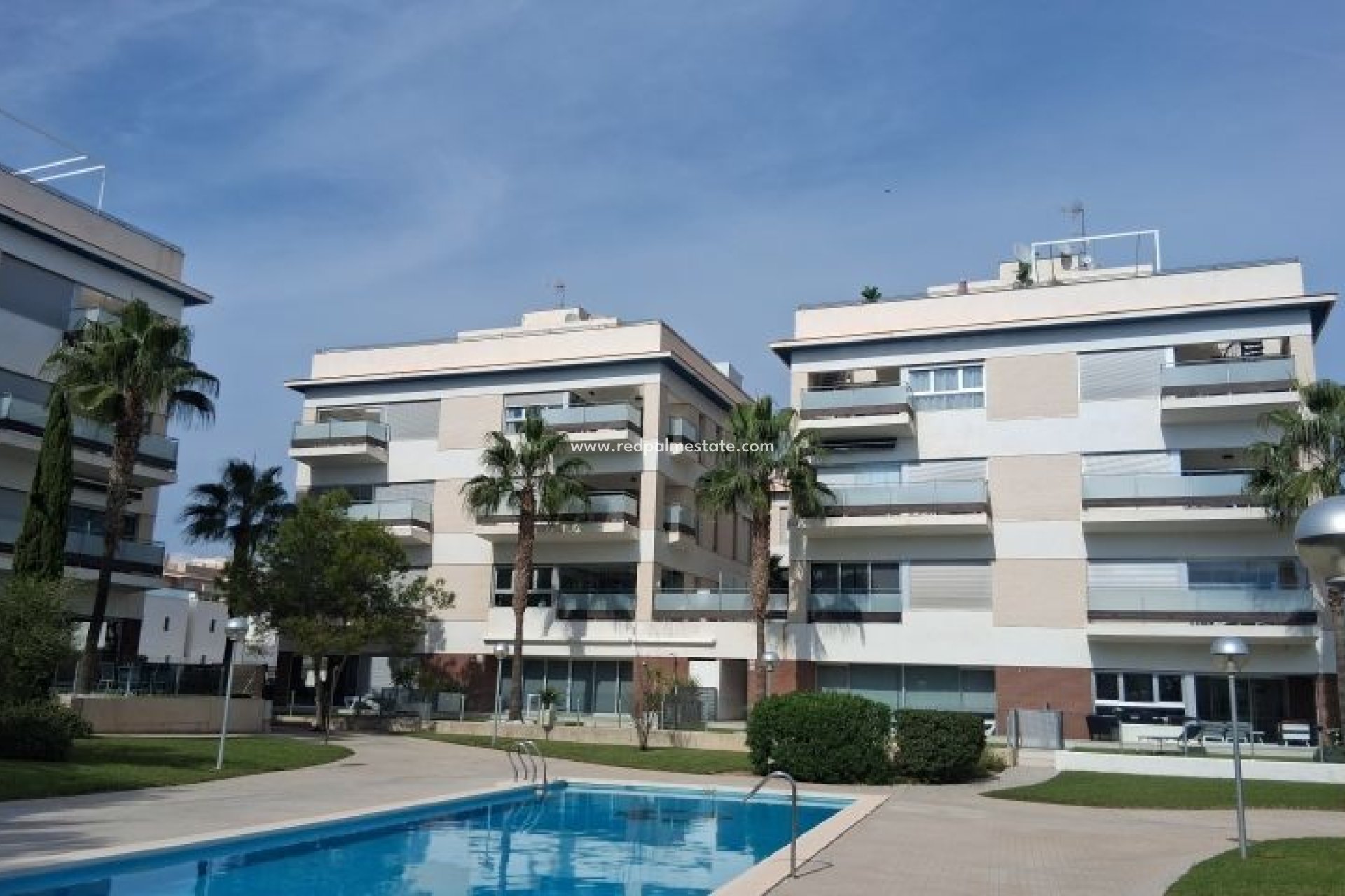 Reventa - Apartmentos -
Orihuela Costa - Costa Blanca