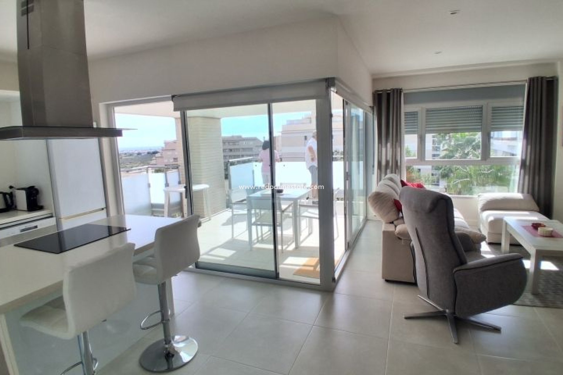 Reventa - Apartmentos -
Orihuela Costa - Costa Blanca