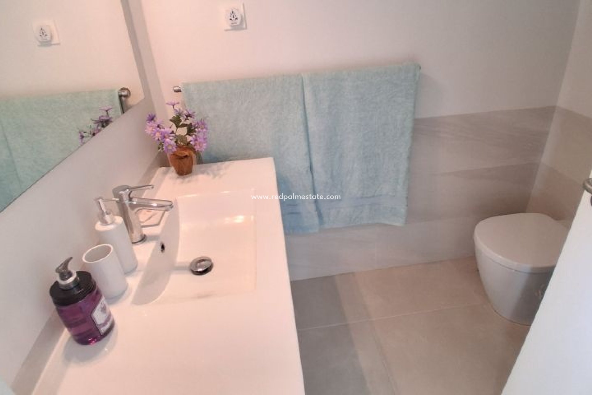 Reventa - Apartmentos -
Orihuela Costa - Costa Blanca