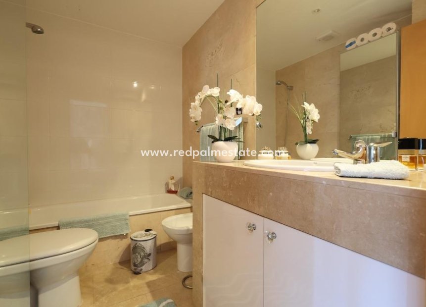 Reventa - Apartmentos -
Orihuela Costa - Costa Blanca