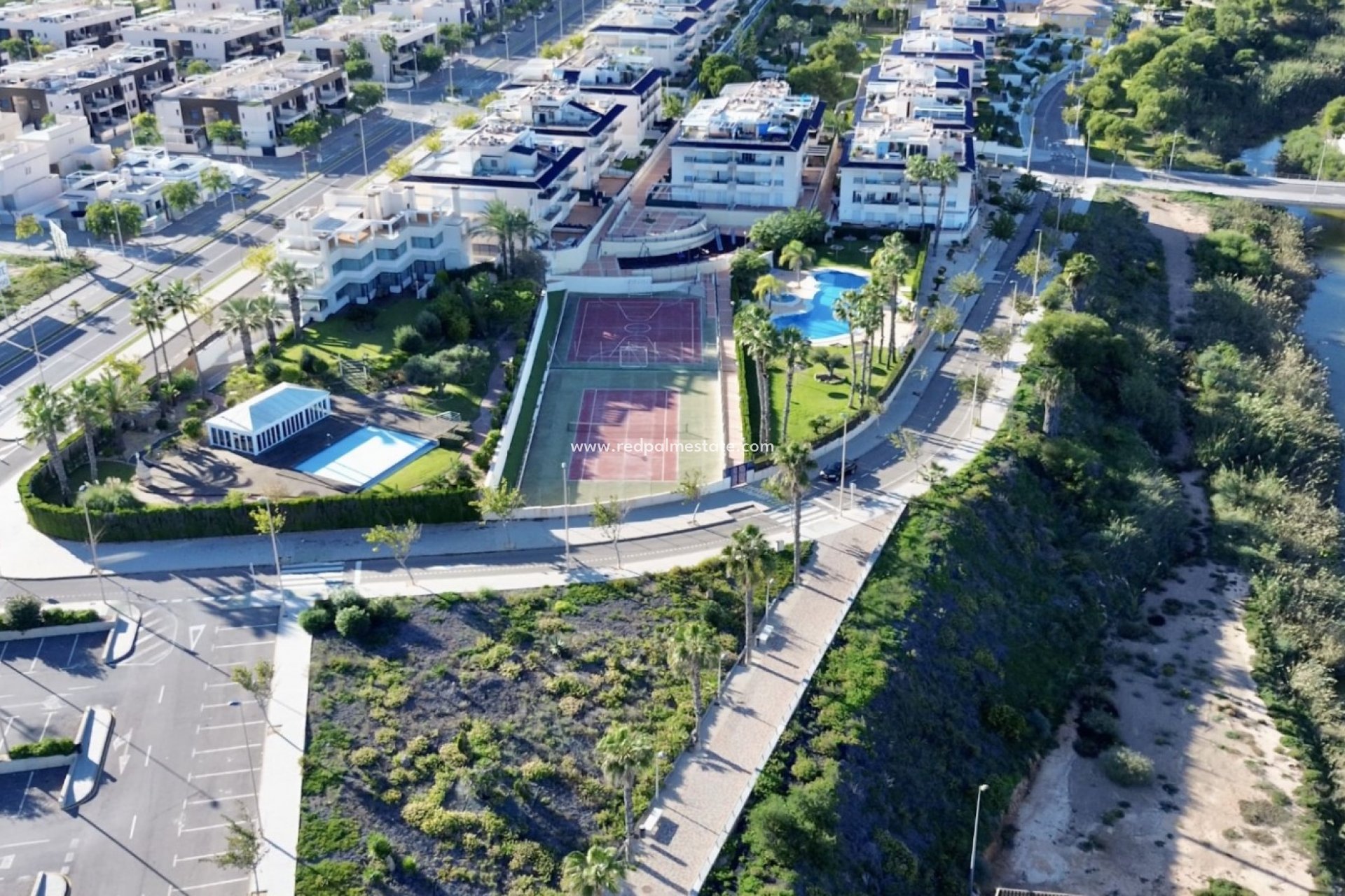 Reventa - Apartmentos -
Orihuela Costa - Costa Blanca