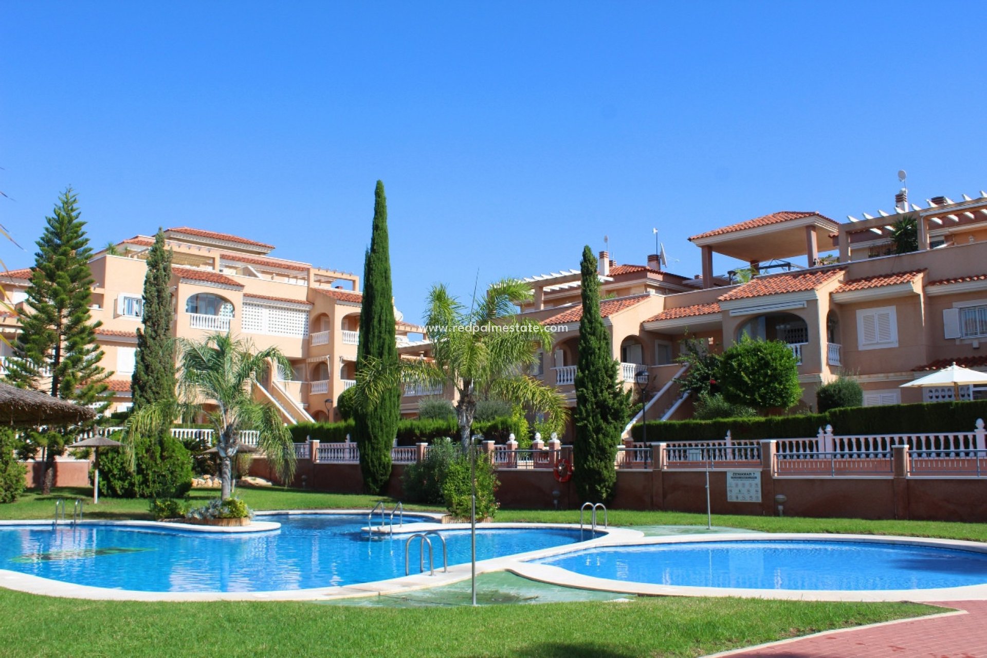 Reventa - Apartmentos -
Orihuela Costa - Costa Blanca