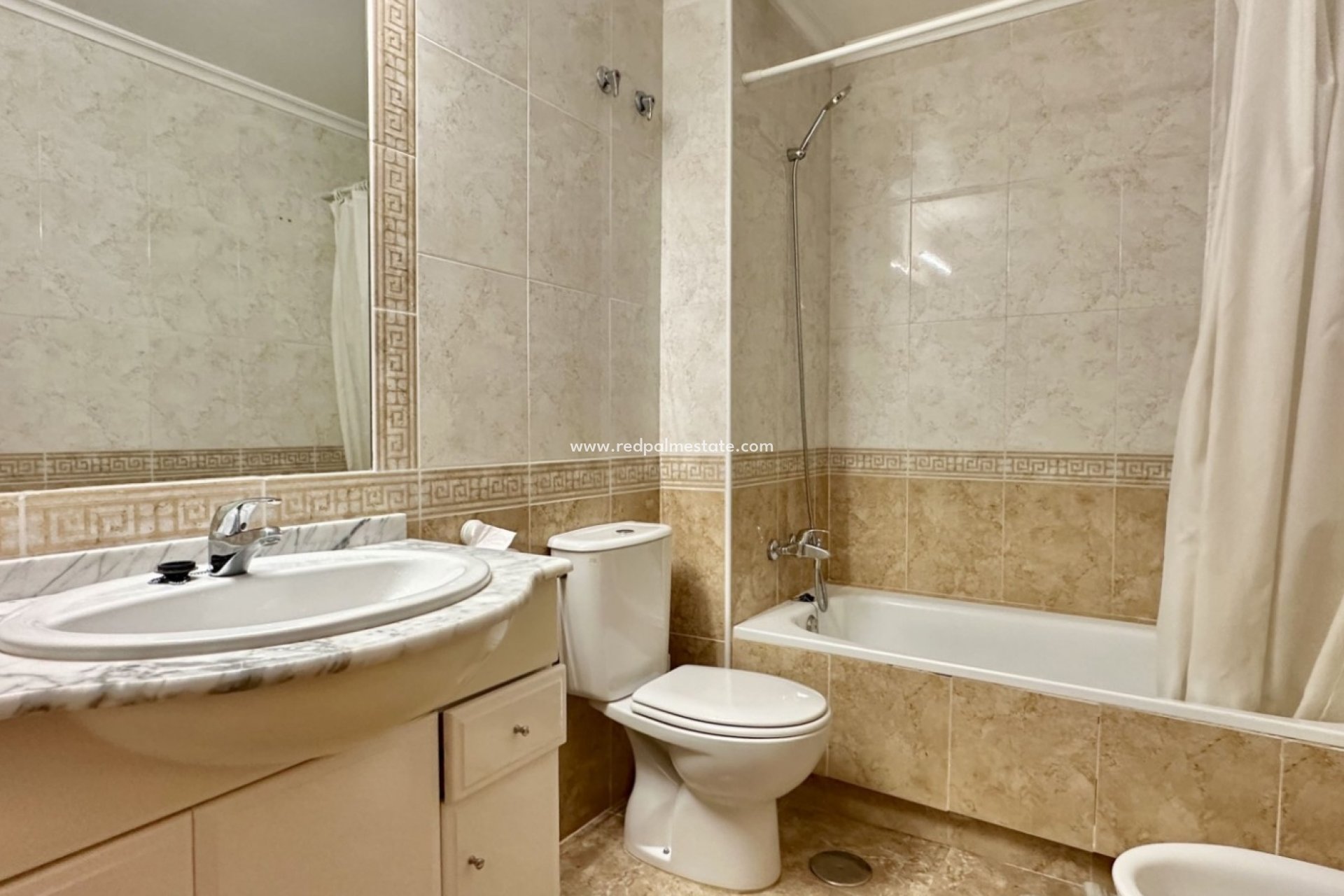 Reventa - Apartmentos -
Orihuela Costa - Costa Blanca