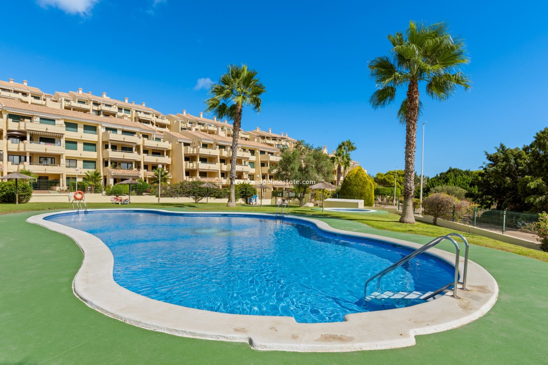 Reventa - Apartmentos -
Orihuela Costa - Dehesa de campoamor