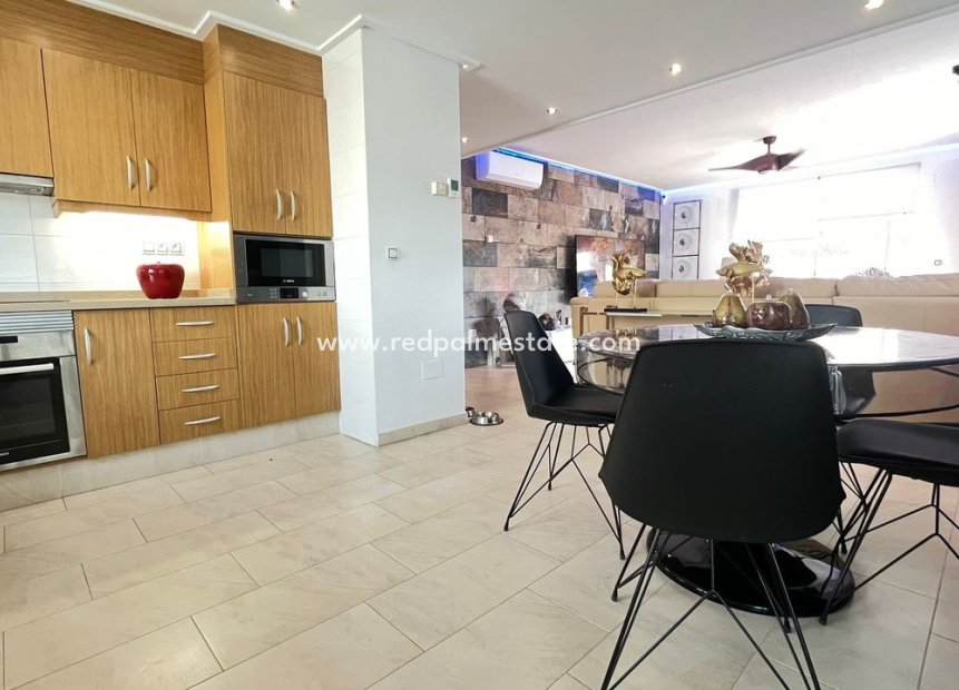 Reventa - Apartmentos -
Orihuela Costa - Inland