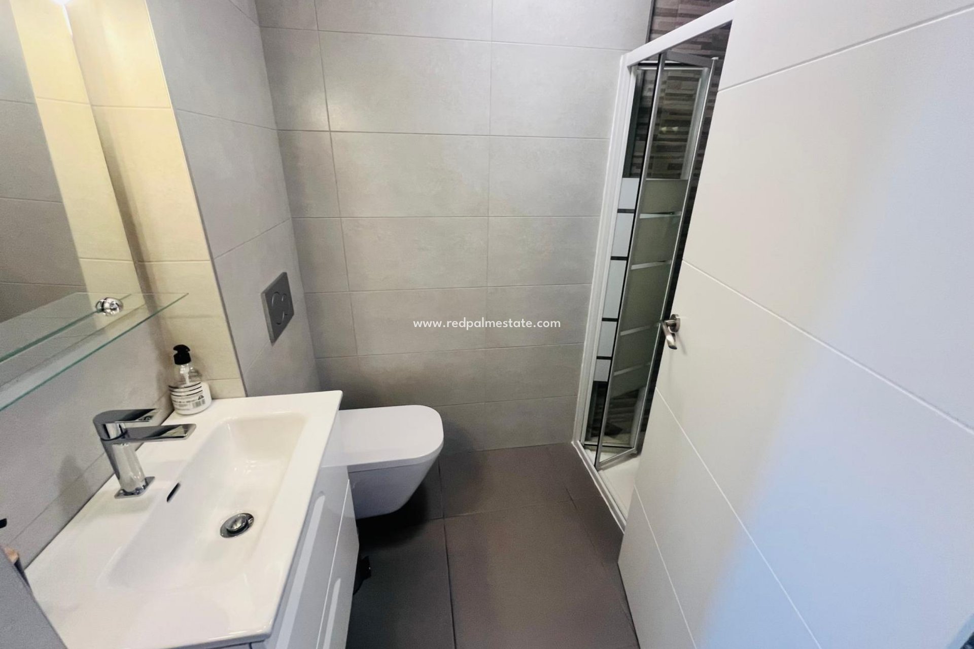 Reventa - Apartmentos -
Orihuela Costa - Inland