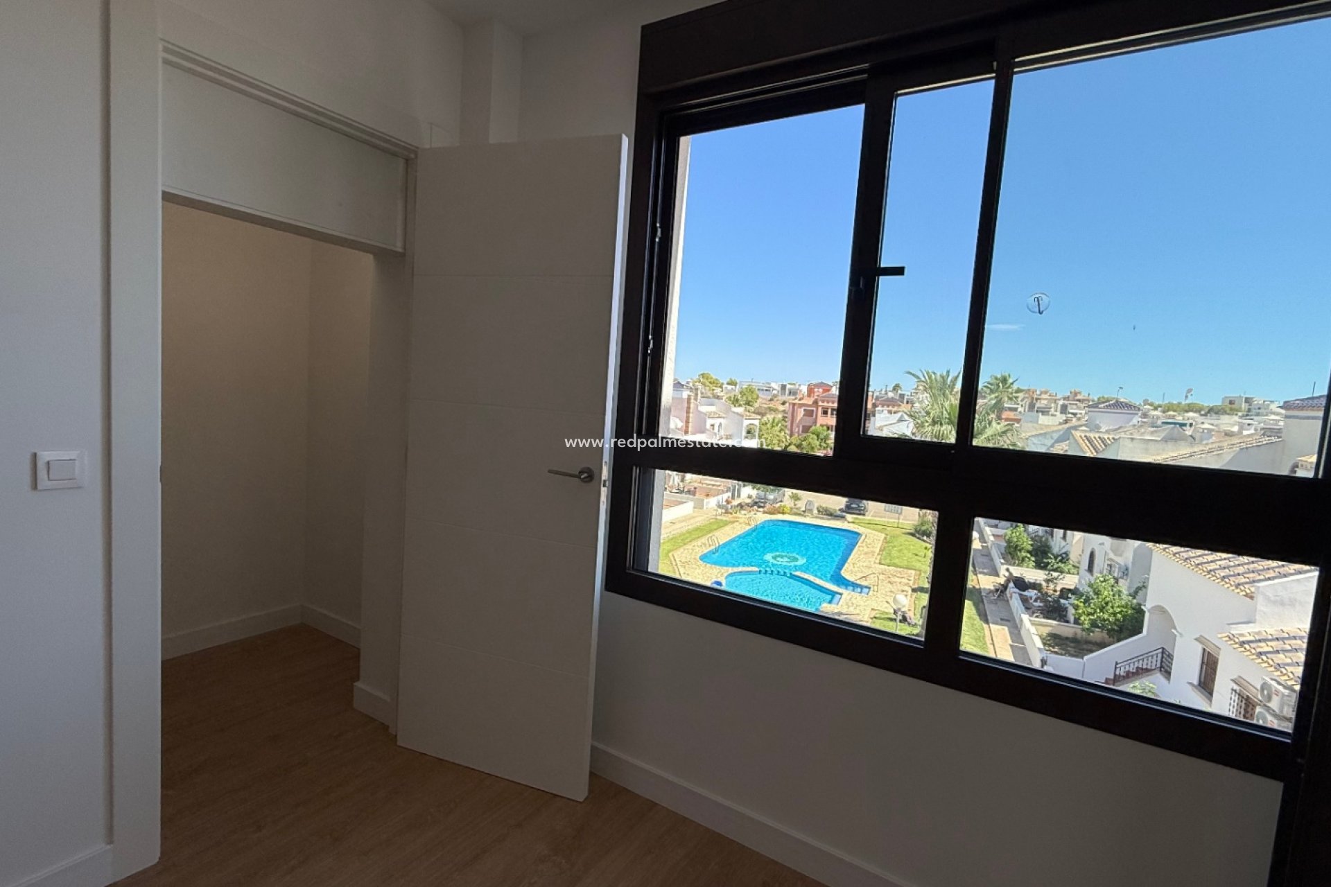 Reventa - Apartmentos -
Orihuela Costa - Inland
