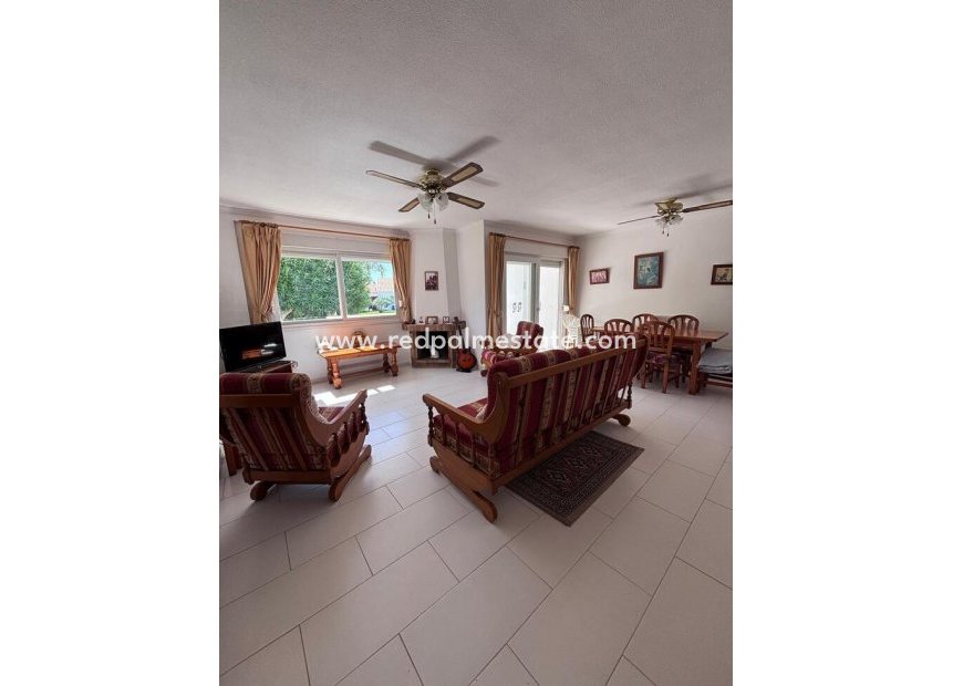 Reventa - Apartmentos -
Orihuela Costa - Inland