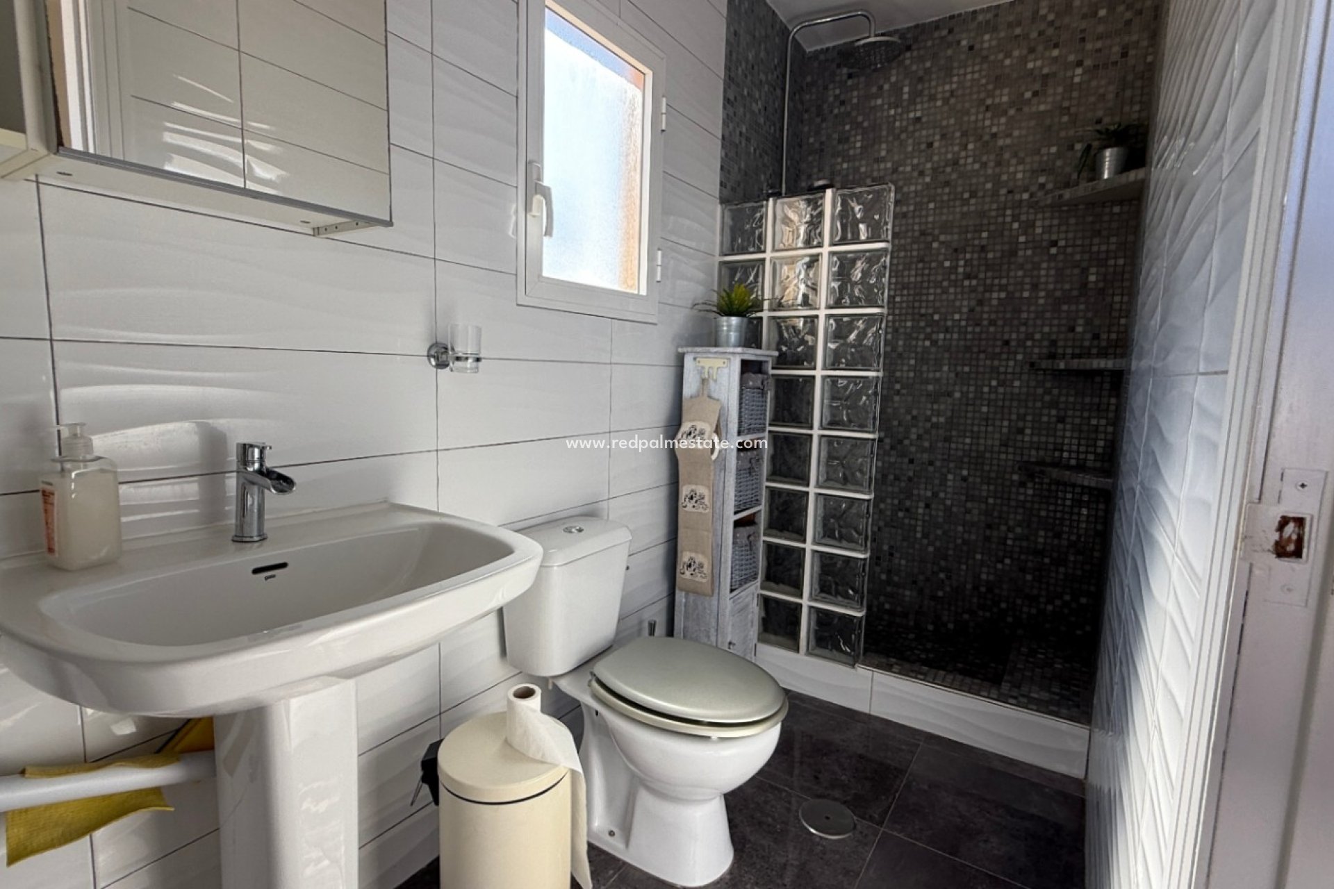 Reventa - Apartmentos -
Orihuela Costa - Inland