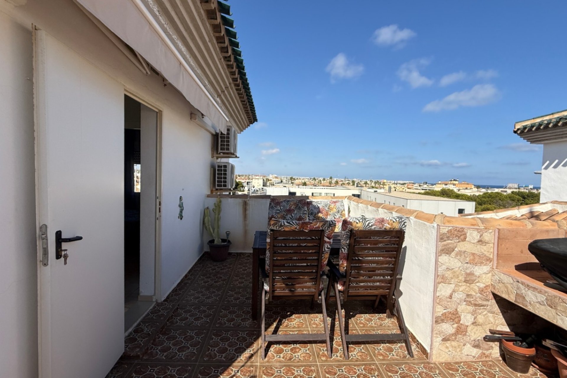 Reventa - Apartmentos -
Orihuela Costa - Inland