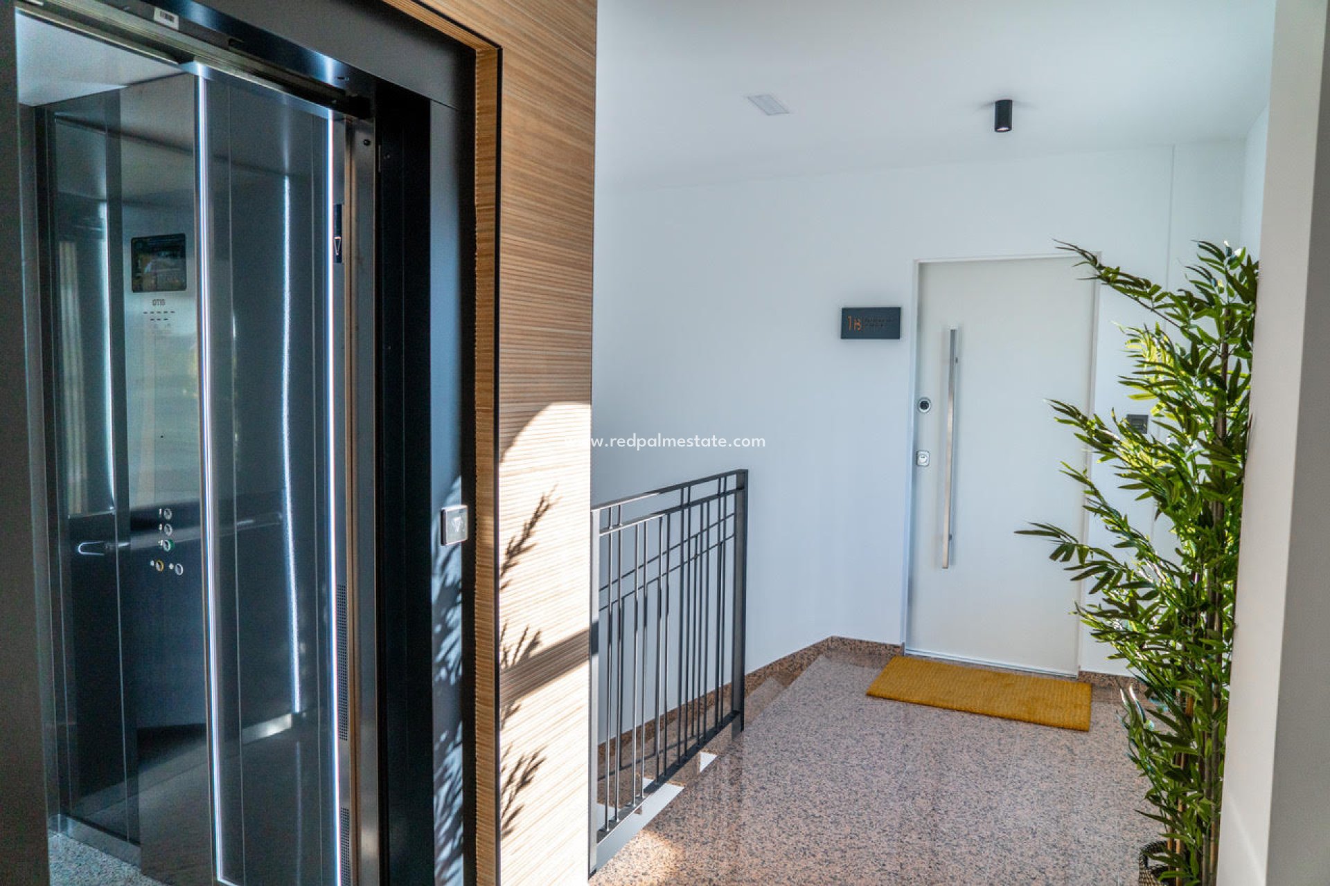 Reventa - Apartmentos -
Orihuela Costa - Inland