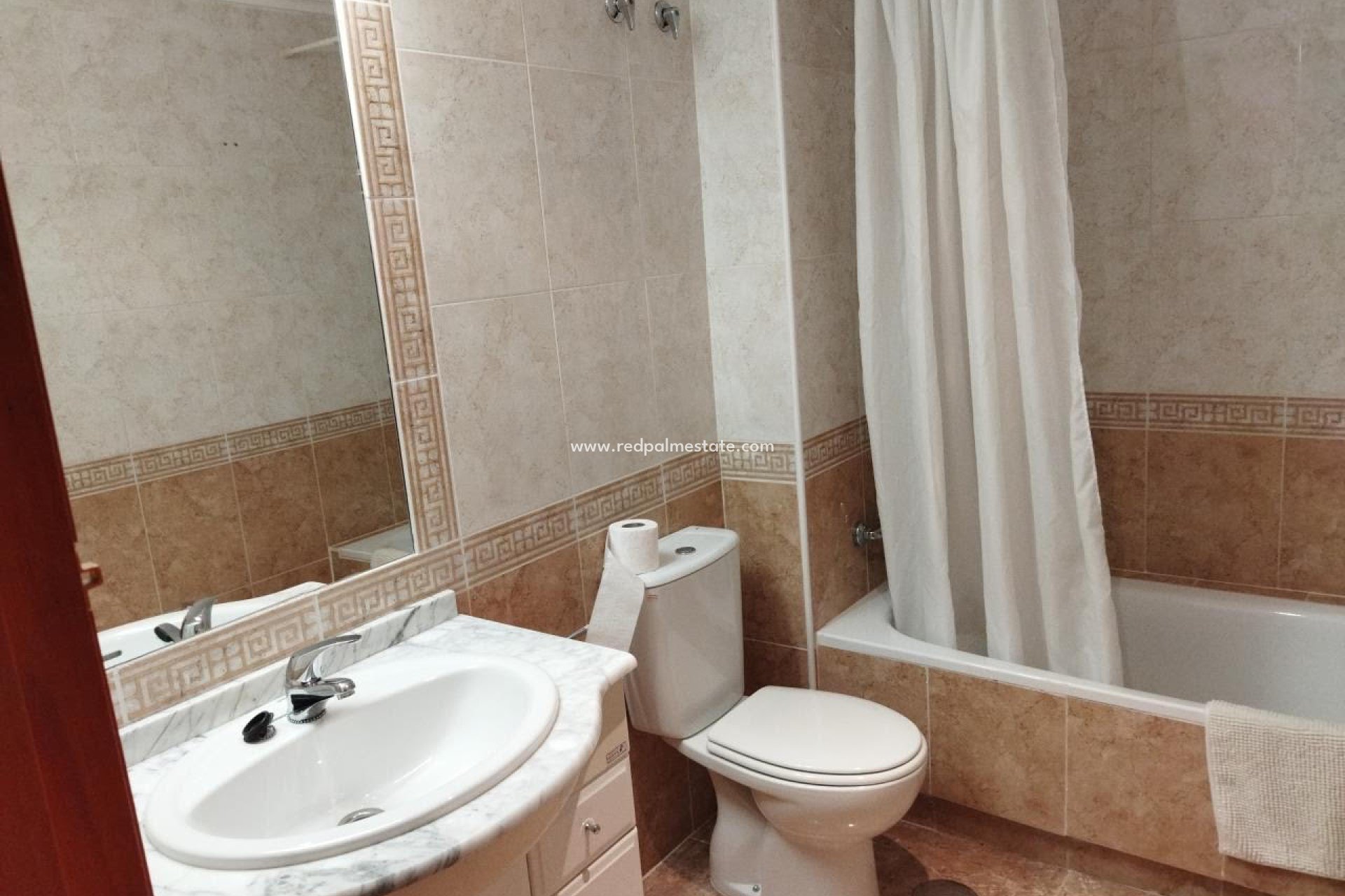 Reventa - Apartmentos -
Orihuela Costa - Inland