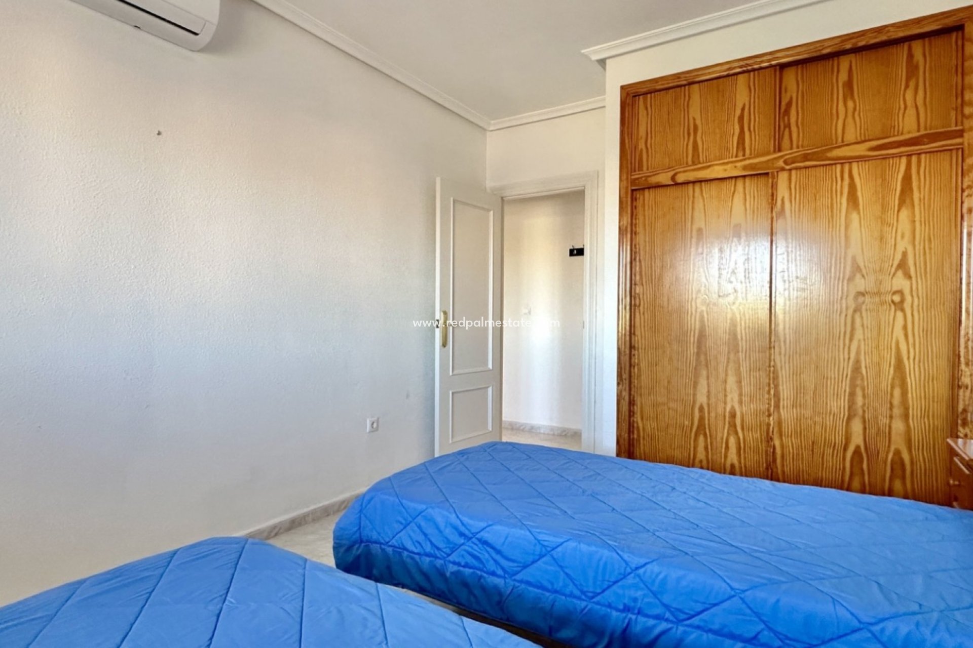 Reventa - Apartmentos -
Orihuela Costa - Inland