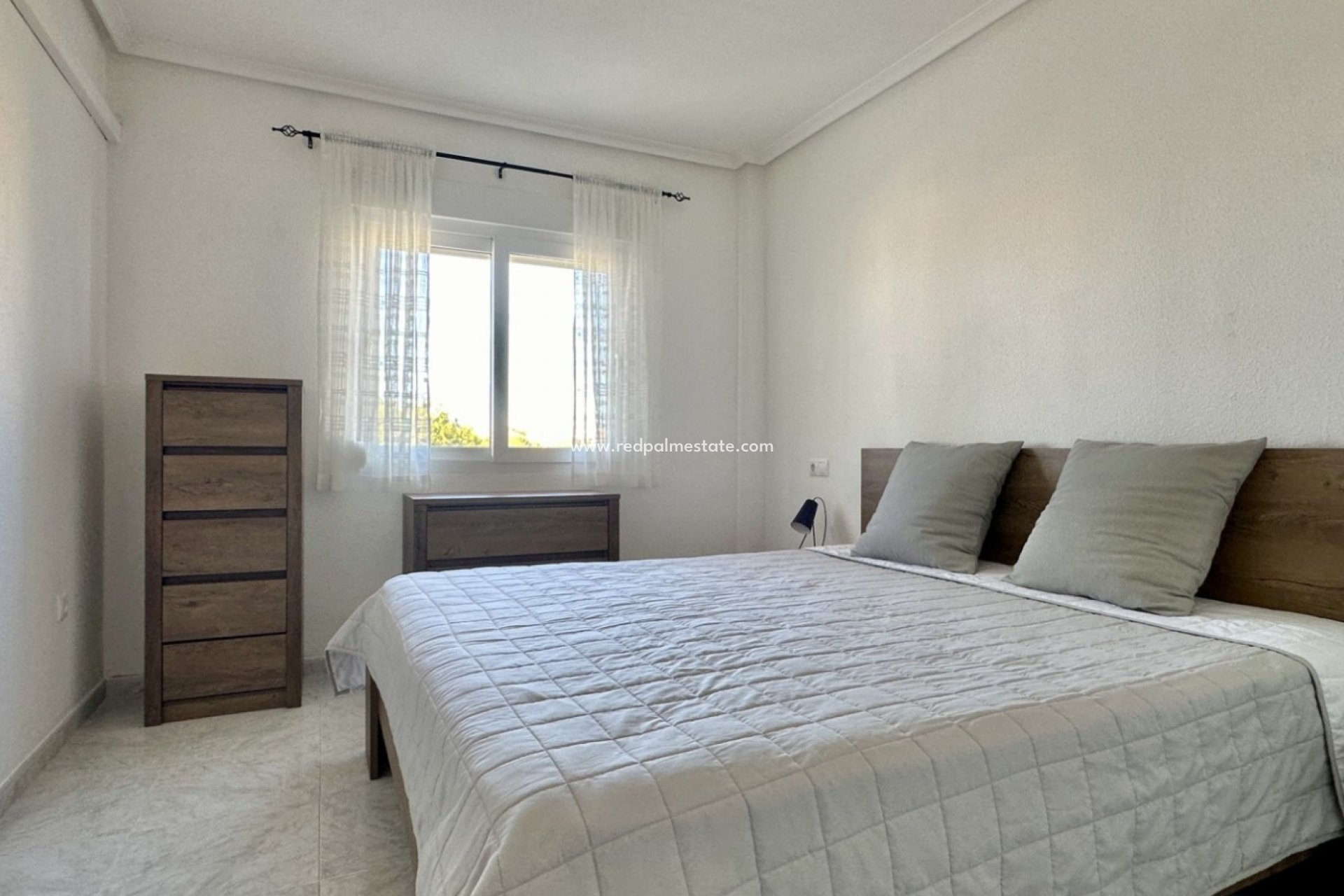 Reventa - Apartmentos -
Orihuela Costa - Inland