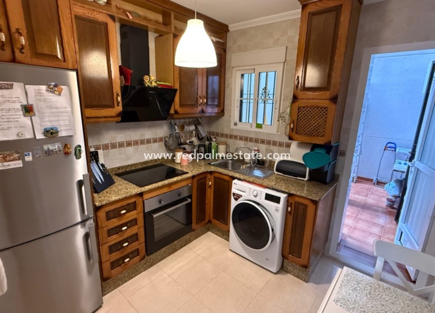 Reventa - Apartmentos -
Orihuela Costa - Inland