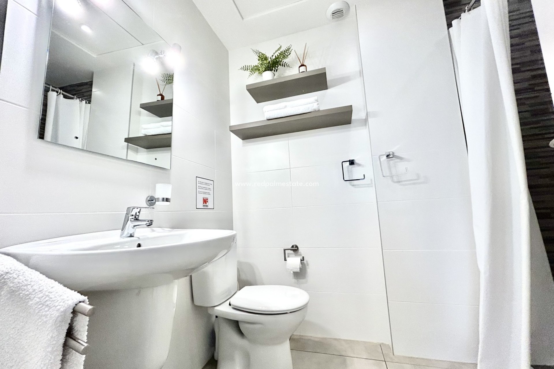 Reventa - Apartmentos -
Orihuela Costa - Inland