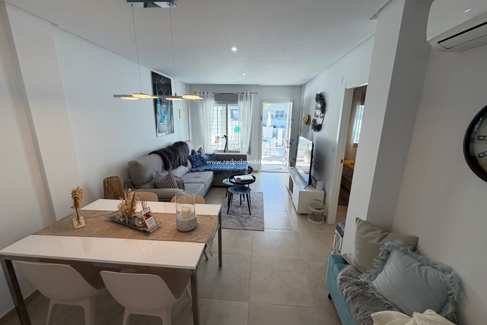 Reventa - Apartmentos -
Orihuela Costa - La Florida