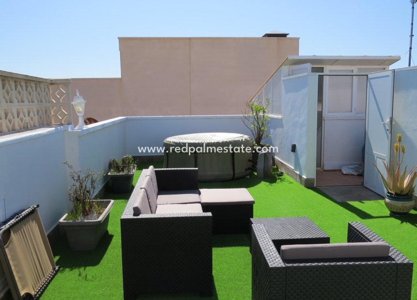 Reventa - Apartmentos -
Orihuela Costa - La Zenia
