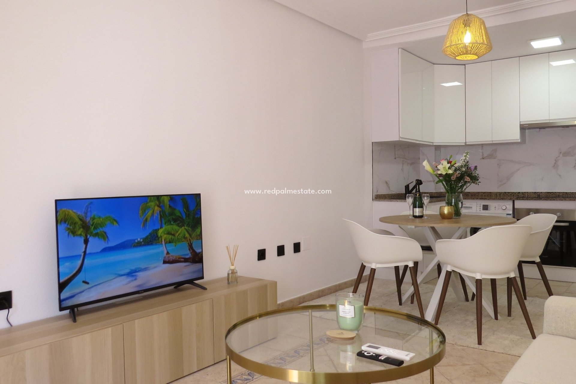 Reventa - Apartmentos -
Orihuela Costa - La Zenia