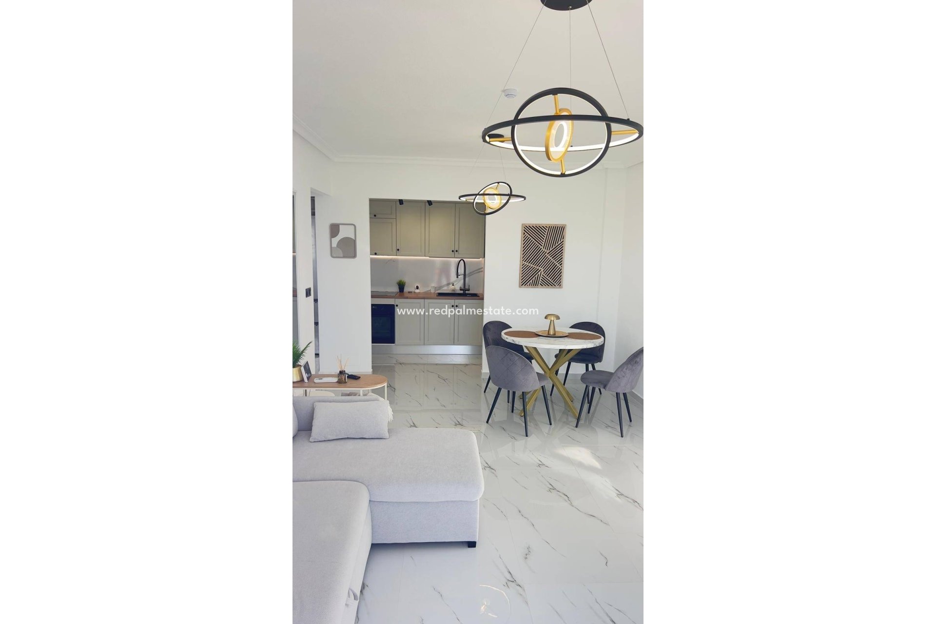 Reventa - Apartmentos -
Orihuela Costa - La Zenia