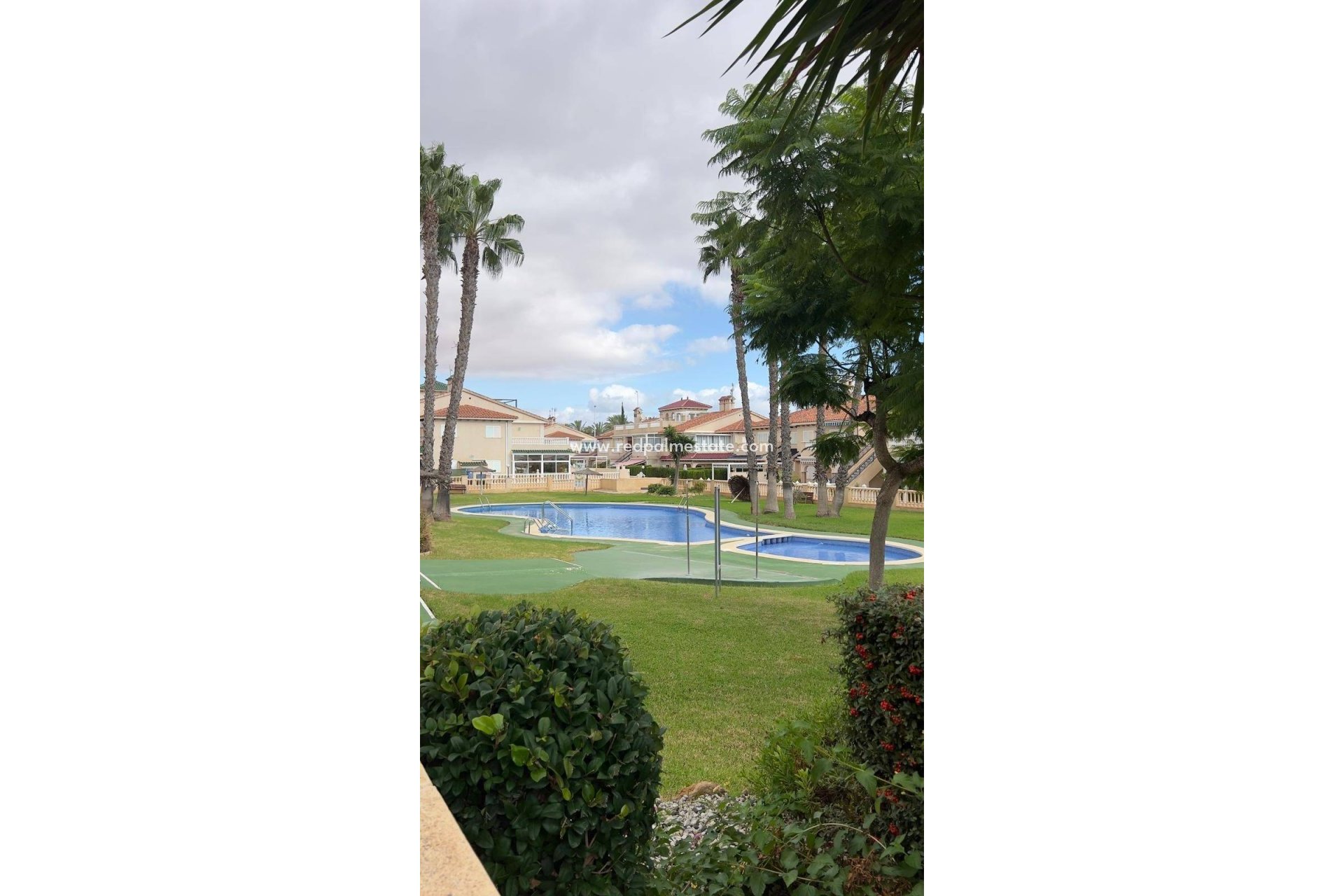 Reventa - Apartmentos -
Orihuela Costa - La Zenia